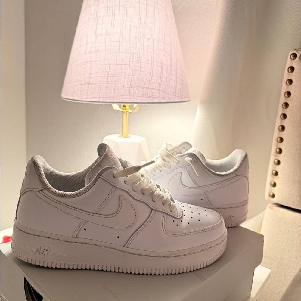 Nike White Sneakers - Picture 5 of 7
